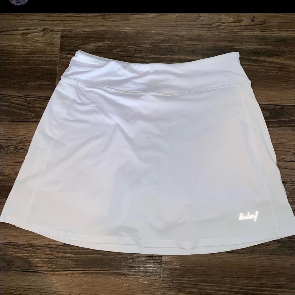 Golf/sport skirt with under shorts and pockets